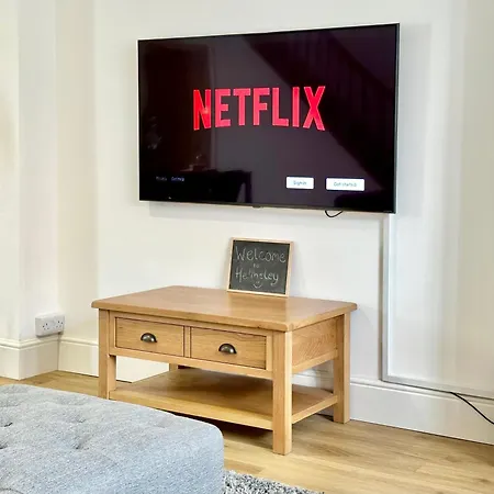 The Annex - With Parking Holiday home